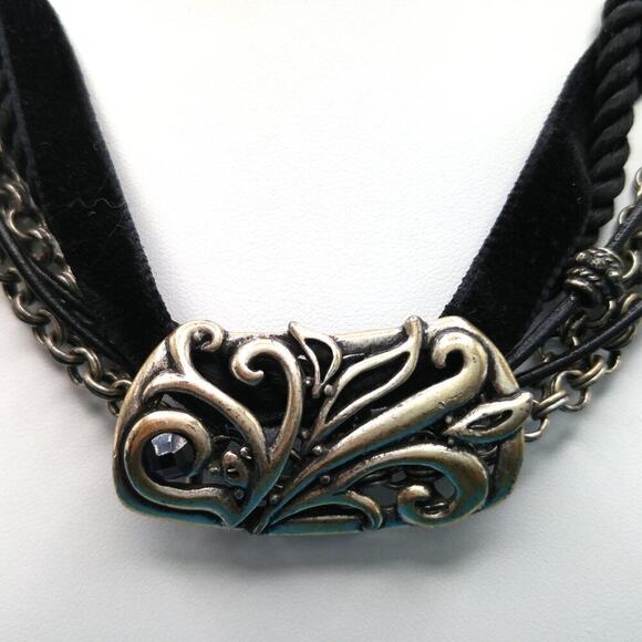 CHICO'S Antique Silver Tone METAL & Rope Chain Pendant Necklace, 20 Inches - Picture 2 of 11